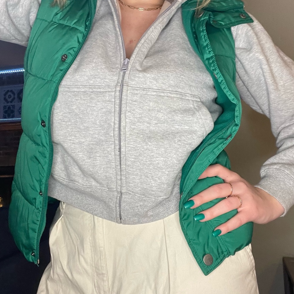 Old Navy Green Puffer Vest